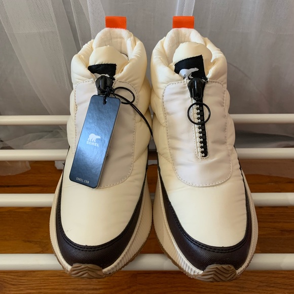 SOREL Women's Out 'N About Puffy 300g Waterproof Boots New With Tags - Picture 8 of 12